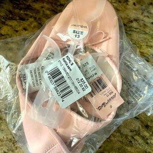 Girls ballet slippers NWT